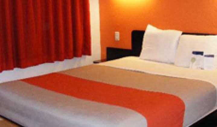 Tulip Hotel 2*